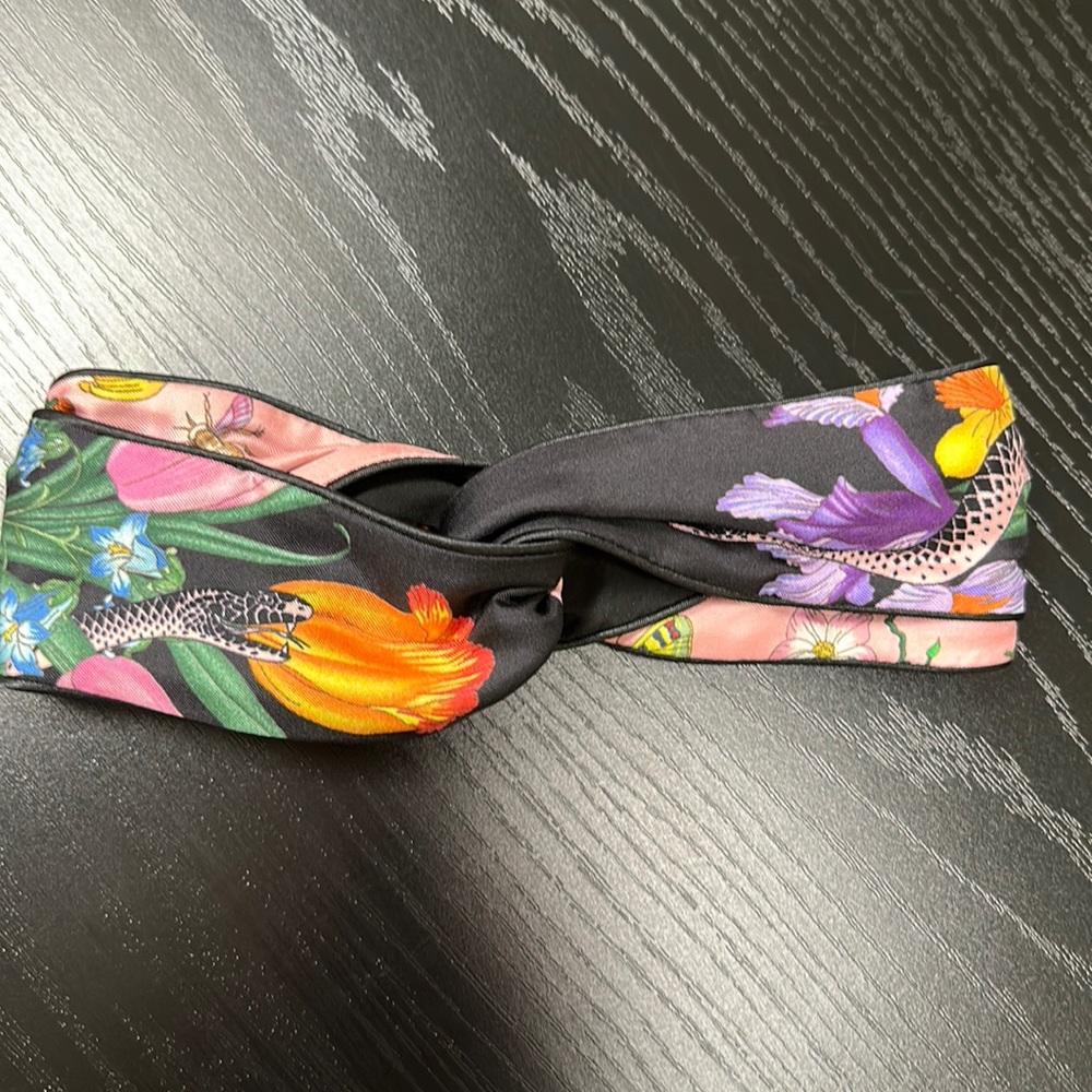 Gucci Floral Silk Twilly Scarf in Black, Orange, Purple, Pink - Picture 2 of 12